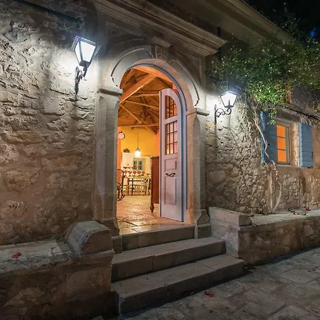 Bratis Holiday Home Kallithea  Exterior photo